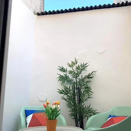 Exceptionnel Vieux Port 65m2 4-6 Pers, Wifi, Patio * La Rochelle (Charente-Maritime)